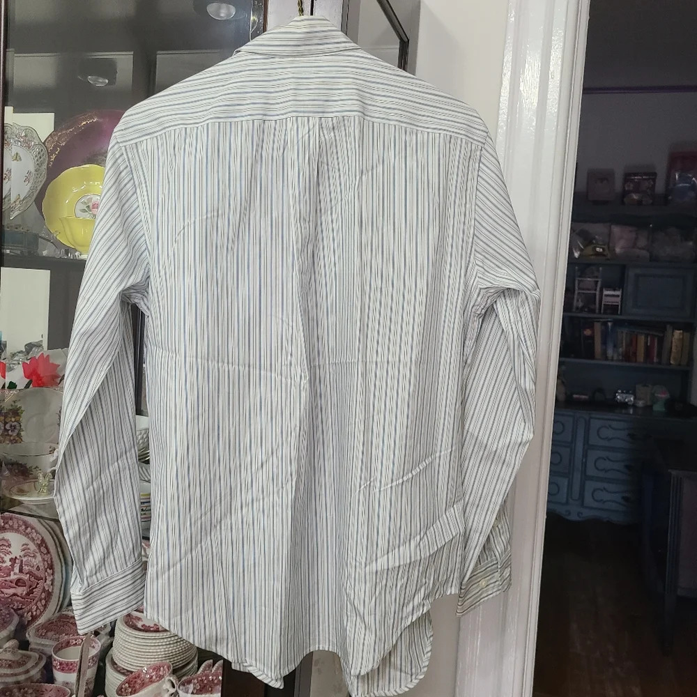 Lauren Women's Ralph Lauren Petite Striped Easy Care Cotton Shirt 6 Petite NWT - Picture 11 of 12
